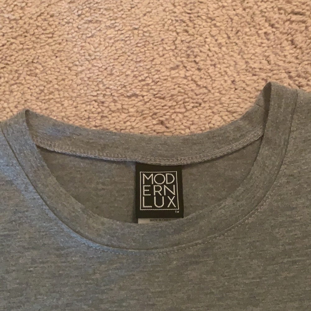 😇 “Blessed” Short Sleeved T-shirt Size M 😇 - Picture 9 of 16
